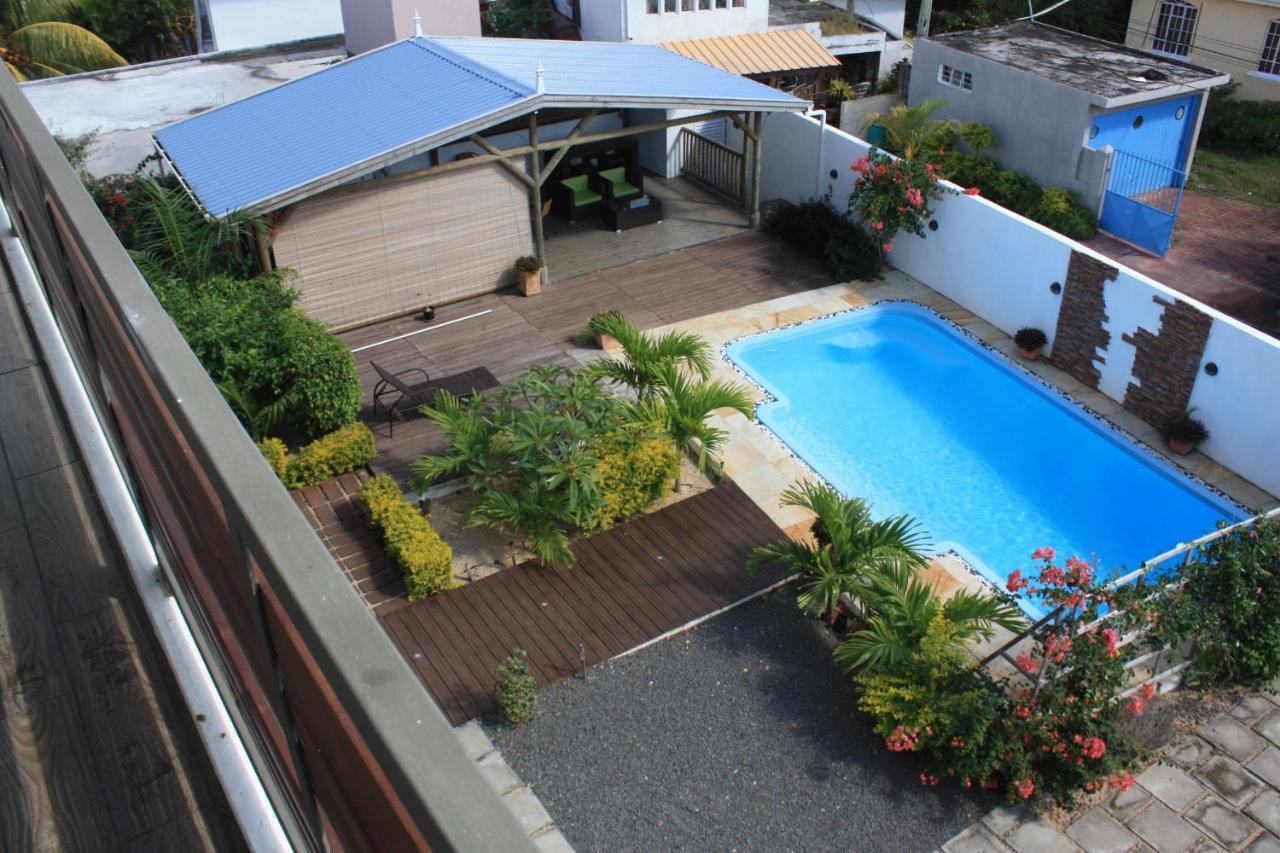 Roi Holiday Stay กรองด์เบย์ ภายนอก รูปภาพ